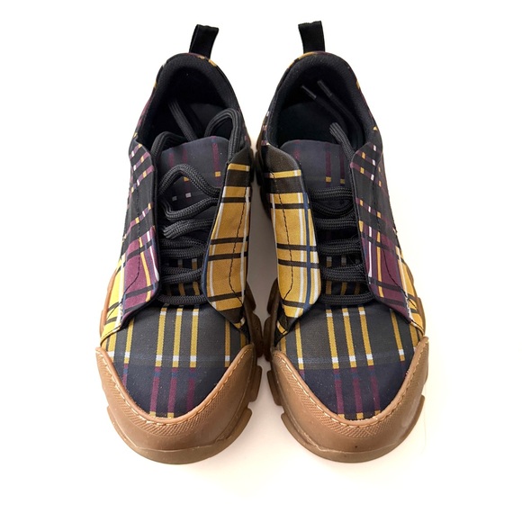 Max Mara Weekend Women's Checkered Sneakers - Picture 7 of 14